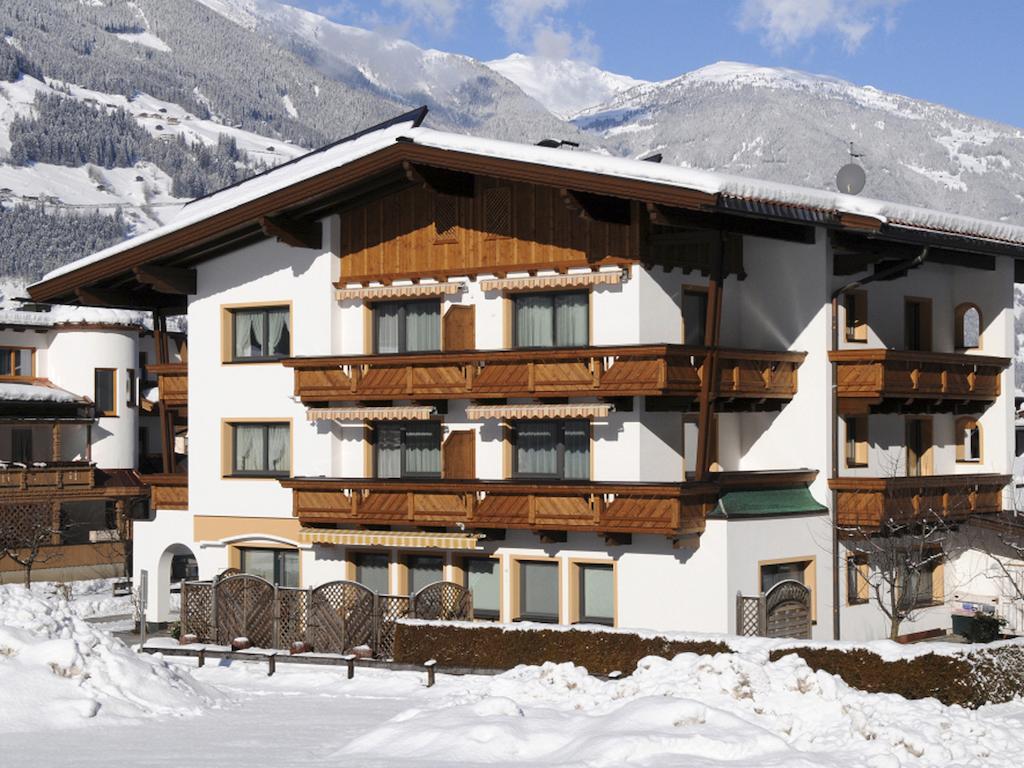 Ferienwohnungen Rahm Mayrhofen Habitación foto
