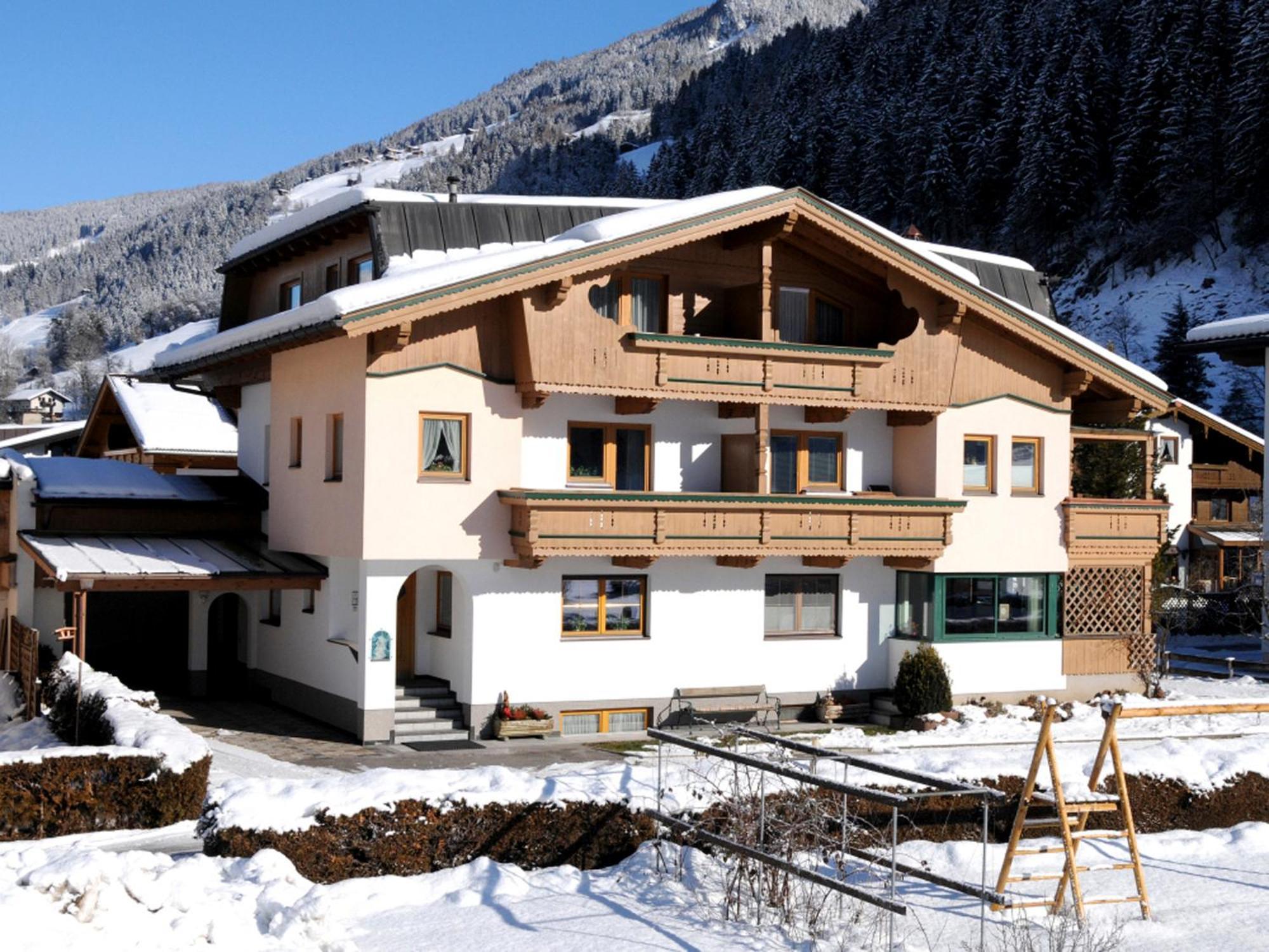 Ferienwohnungen Rahm Mayrhofen Habitación foto